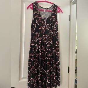 NWOT summer tank dress.  It has pockets!  Size XL.